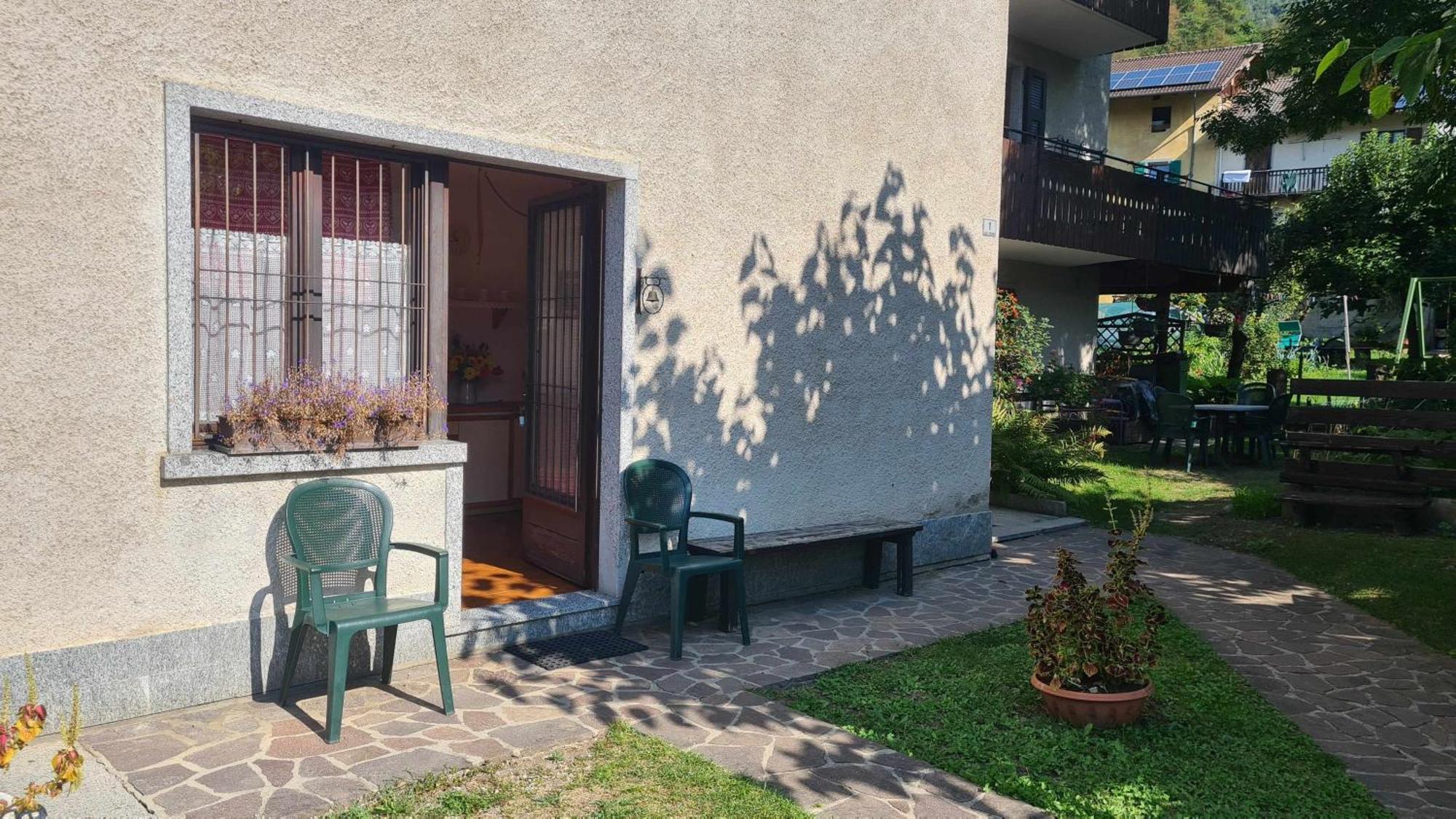 Bioledro Casa Lena Apartment Mezzolago Exterior photo